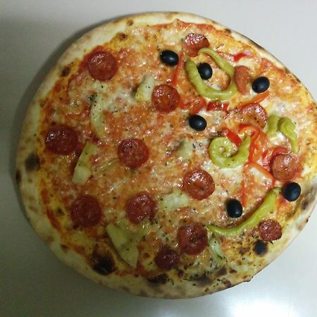 Hotel-Restaurant-Pizzeria Goldrainerhof Екстериор снимка