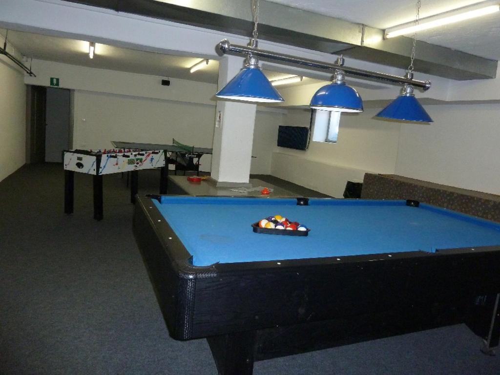 Hotel-Restaurant-Pizzeria Goldrainerhof Екстериор снимка